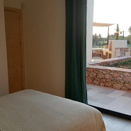 Villa Pierre-parabita