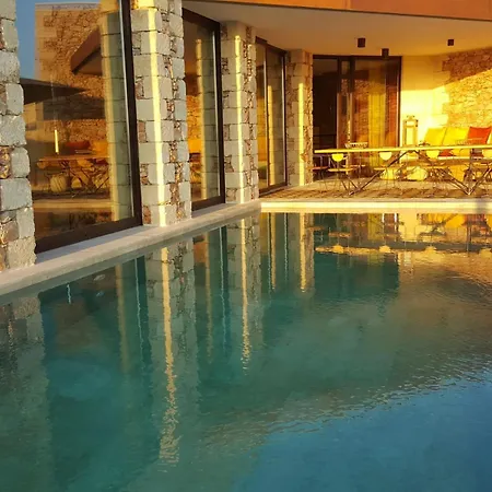 Villa Pierre-parabita Parabita